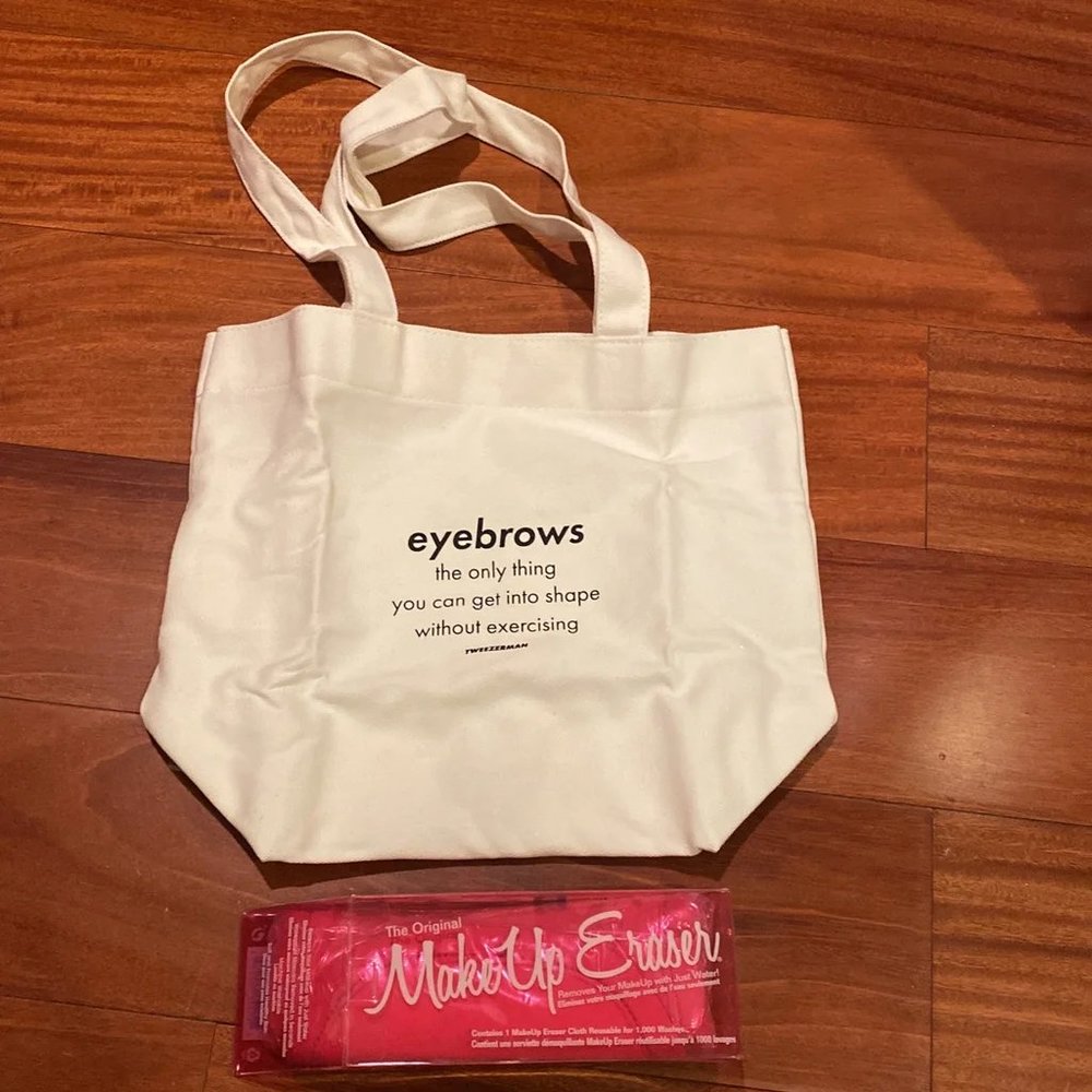 Makeup Eraser + Tweezerman Tote Bag Bundle